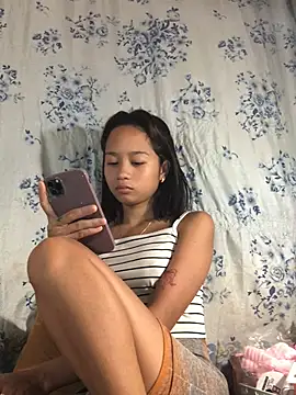 Snapshot of Asianpinay_Skinny1818 chatting on July 11, 2026, 11:16 pm Asianpinay Skinny1818 online show from July 11, 2026, 11:16 pm