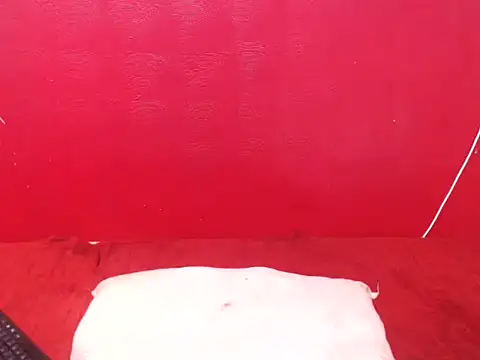 Snapshot of SaggyTitsxxx chatting on February 16, 2026, 2:48 pm SaggyTitsxxx online show from February 16, 2026, 2:48 pm