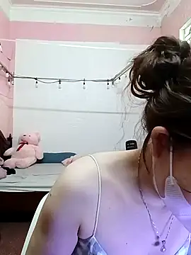 Trang26 online show from March 9, 2026, 2:15 am