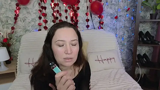 Snapshot of Vivimoonx chatting on February 11, 2026, 7:19 am Vivimoonx online show from February 11, 2026, 7:19 am