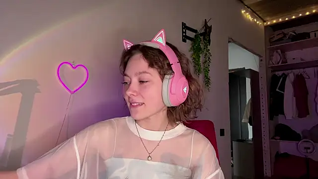 SlunkRear online show from April 7, 2026, 10:11 pm