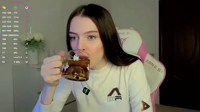 LizaRise online show from February 13, 2026, 12:05 pm