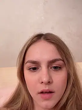 Snapshot of lillit_vivit chatting on February 19, 2026, 11:18 am lillit vivit online show from February 19, 2026, 11:18 am