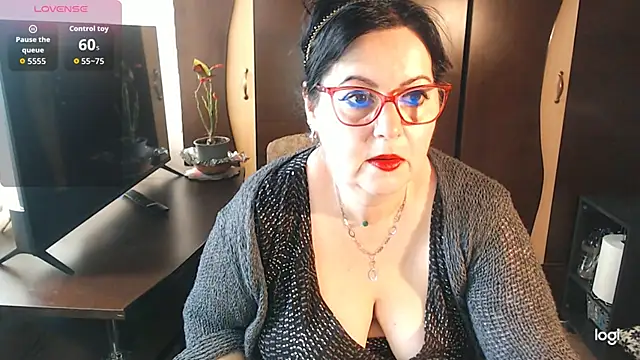 exiMIlf online show from February 12, 2026, 11:10 am