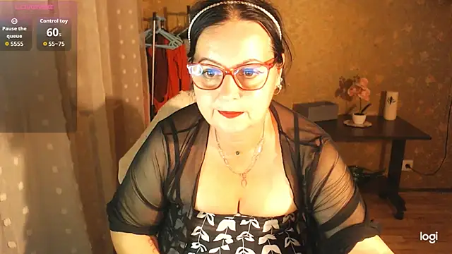 exiMIlf online show from July 9, 2026, 6:18 pm