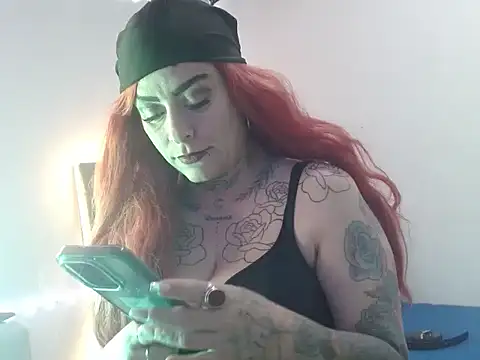 mia vantt online show from March 18, 2026, 10:10 pm