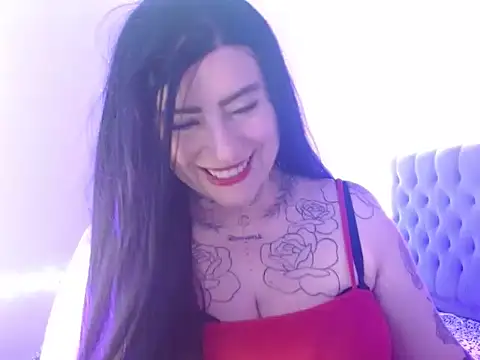 mia vantt online show from March 4, 2026, 8:49 pm