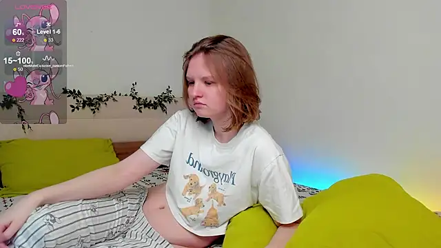 Snapshot of PuddingPantie chatting on July 8, 2026, 5:02 pm PuddingPantie online show from July 8, 2026, 5:02 pm