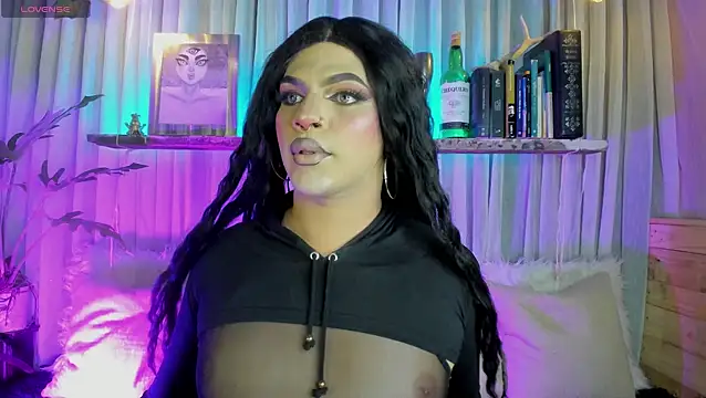 Snapshot of Miss-liaa chatting on February 11, 2026, 11:15 pm Miss-liaa online show from February 11, 2026, 11:15 pm