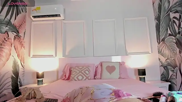 Hada Magica online show from February 19, 2026, 7:00 pm