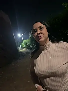 Snapshot of Craziness_street chatting on February 17, 2026, 3:04 am Craziness street online show from February 17, 2026, 3:04 am