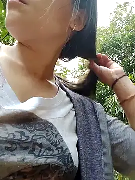 molly-xx online show from March 27, 2026, 9:21 am