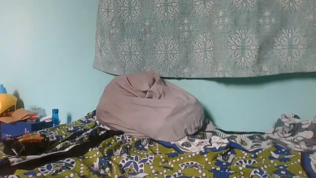 Cozybear online show from March 23, 2026, 9:53 am