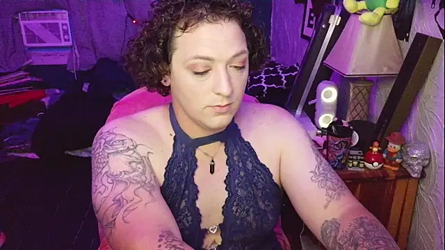 Abagail soft online show from April 17, 2026, 12:13 am