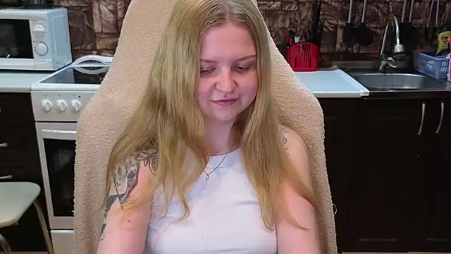 AnitaXVine online show from June 30, 2026, 9:26 pm