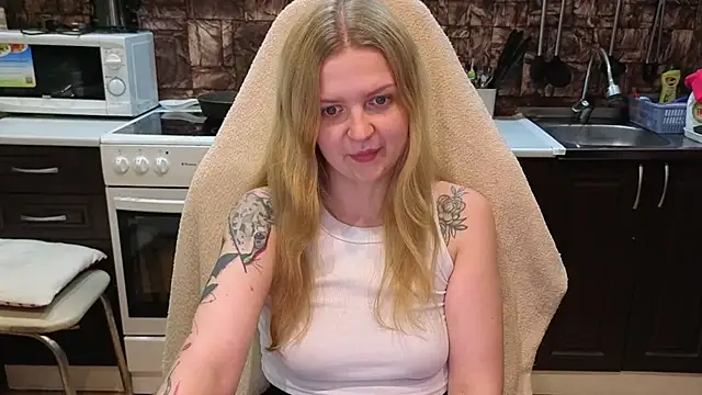 AnitaXVine online show from July 22, 2026, 4:53 pm