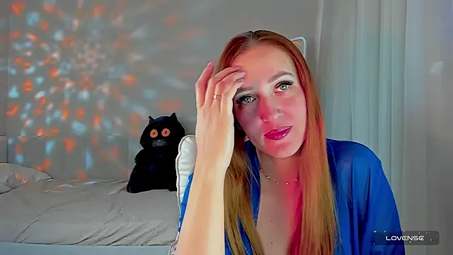 she wolf online show from April 12, 2026, 6:49 am