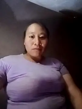 Snapshot of plump-bums chatting on February 22, 2026, 5:54 am plump-bums online show from February 22, 2026, 5:54 am