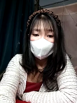 Girl-crazy1 online show from April 18, 2026, 4:26 am