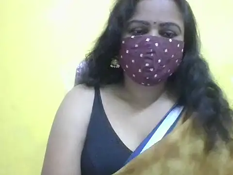 Snapshot of anu-reddyy chatting on June 4, 2026, 5:34 am anu-reddyy online show from June 4, 2026, 5:34 am