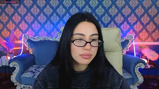 Snapshot of Twix_Ten chatting on February 22, 2026, 1:35 pm Twix Ten online show from February 22, 2026, 1:35 pm