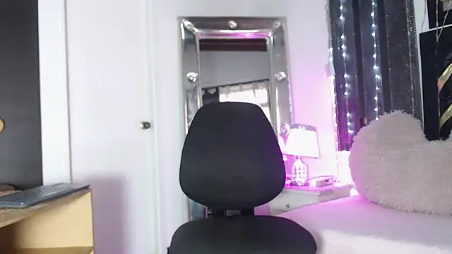 mailyn gold online show from March 31, 2026, 11:56 am