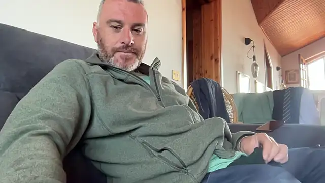 marcovik1 online show from March 19, 2026, 11:32 am