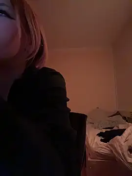 Milli-Kiss online show from February 19, 2026, 9:34 pm