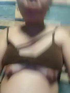 squirtshantal online show from November 9, 2025, 4:27 am