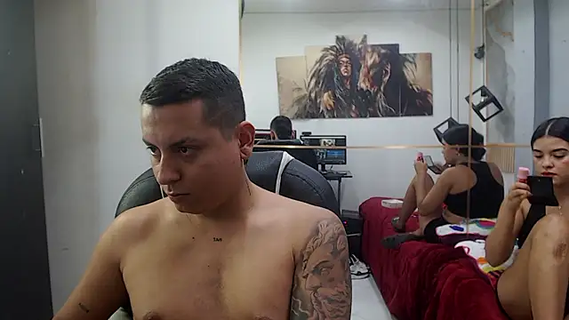 vanessa f online show from February 25, 2026, 7:25 pm