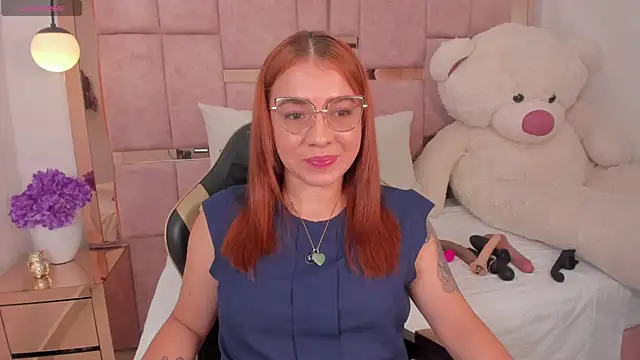 antonella moon7 online show from July 10, 2026, 4:01 am