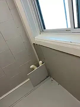 tugatitocaliente12 online show from April 1, 2026, 10:28 pm