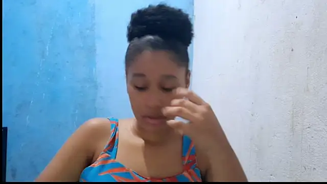 MadelynStamant online show from April 10, 2026, 12:23 pm