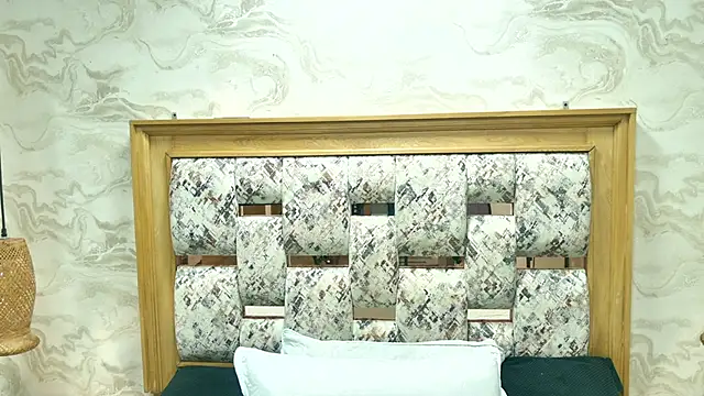 Snapshot of channel_sm chatting on February 16, 2026, 11:53 am channel sm online show from February 16, 2026, 11:53 am