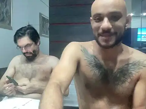 Snapshot of iosephesss chatting on May 12, 2026, 1:35 am iosephesss online show from May 12, 2026, 1:35 am