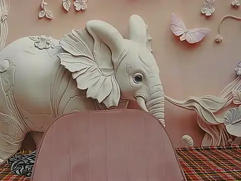 Bold-latinaa online show from April 3, 2026, 9:05 am