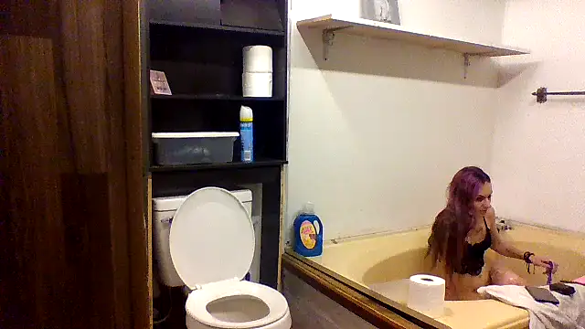 issyamazin online show from February 17, 2026, 4:37 pm