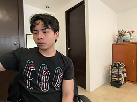 BentoBoxxx online show from March 12, 2026, 5:06 pm