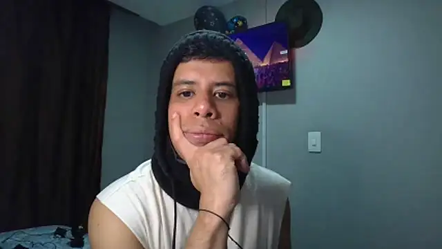 Snapshot of WILD_BIGCOCK35 chatting on February 14, 2026, 3:51 am WILD BIGCOCK35 online show from February 14, 2026, 3:51 am