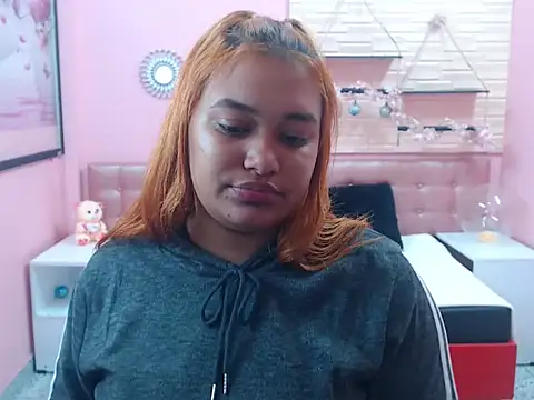 Alicefetishxxx online show from April 1, 2026, 12:50 pm