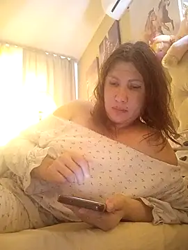 Snapshot of Nowher1_baby chatting on February 16, 2026, 12:04 pm Nowher1 baby online show from February 16, 2026, 12:04 pm