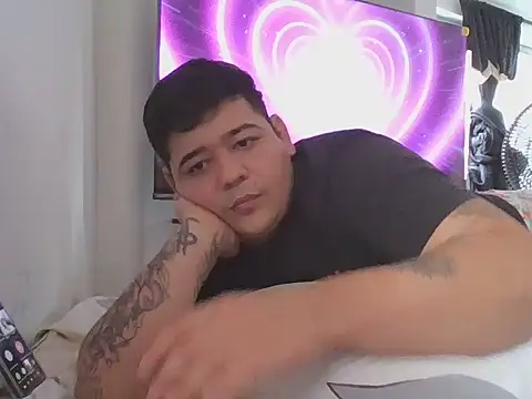 winy hot online show from June 4, 2026, 9:52 pm