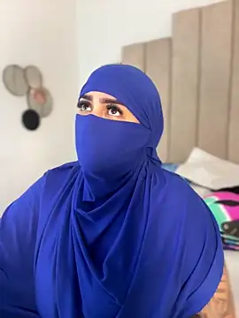 rashaaa  online show from March 12, 2026, 3:56 am