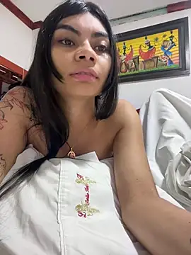 Snapshot of eimmy__skinny chatting on June 4, 2026, 9:08 pm eimmy skinny online show from June 4, 2026, 9:08 pm