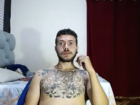 Snapshot of sebastianhotxxx chatting on February 13, 2026, 2:33 am sebastianhotxxx online show from February 13, 2026, 2:33 am