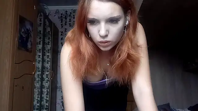 Snapshot of HepSoftener chatting on February 16, 2026, 6:12 am HepSoftener online show from February 16, 2026, 6:12 am