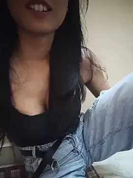 Sexycouple 09 online show from May 16, 2026, 10:25 am
