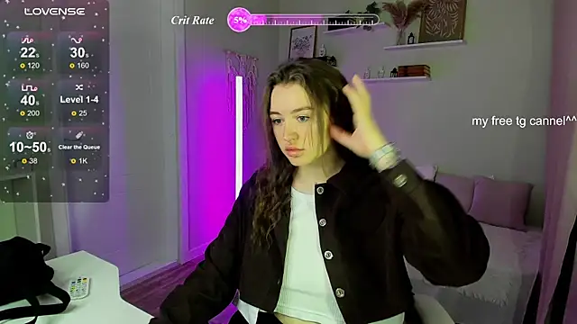 Laura CollinsS online show from June 18, 2026, 12:31 am