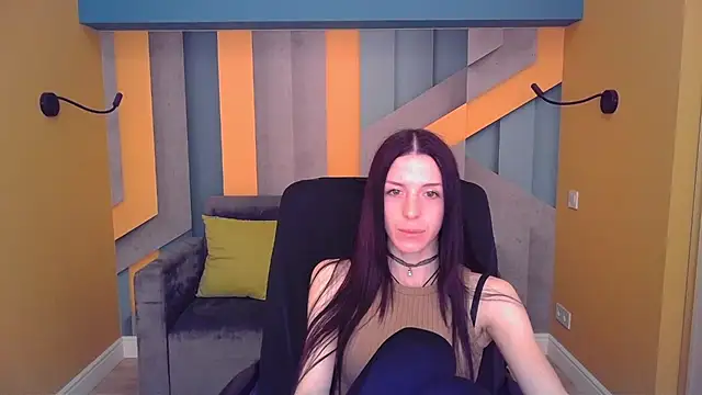 NoirDiva online show from May 4, 2026, 5:55 am