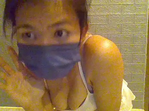 Snapshot of strong-girl93 chatting on February 27, 2026, 3:45 pm strong-girl93 online show from February 27, 2026, 3:45 pm